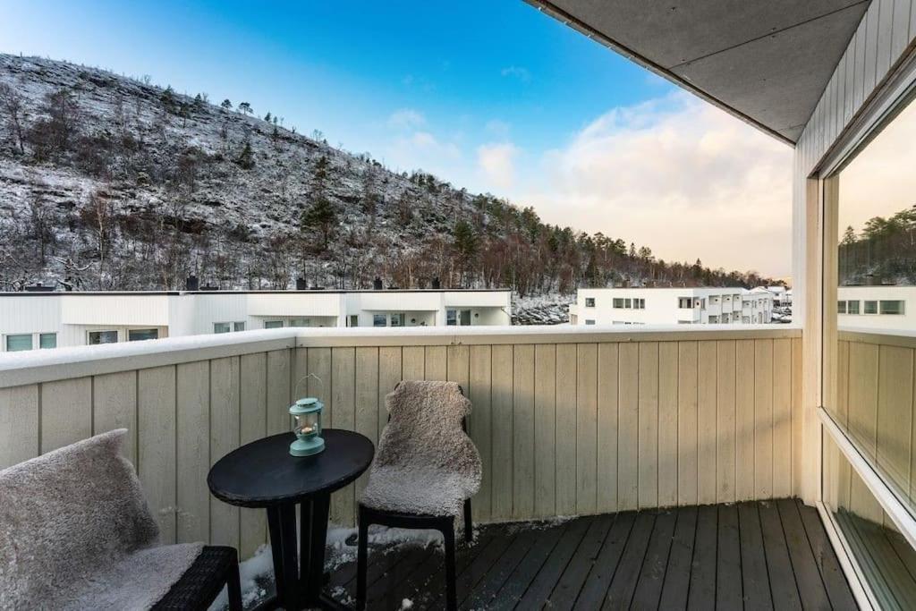 Stor Og Moderne Leilighet I Indre Arna Bergen Gratis Parkering!! ภายนอก รูปภาพ
